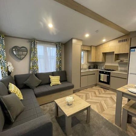 סלסי Brand New 6 Berth Holiday Home מראה חיצוני תמונה